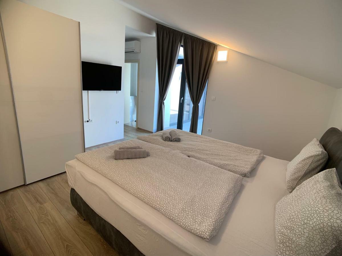 Seaview Apartment Медулин Екстериор снимка